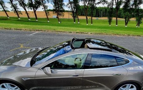 Tesla Model S I, 2015 год, 2 345 678 рублей, 18 фотография