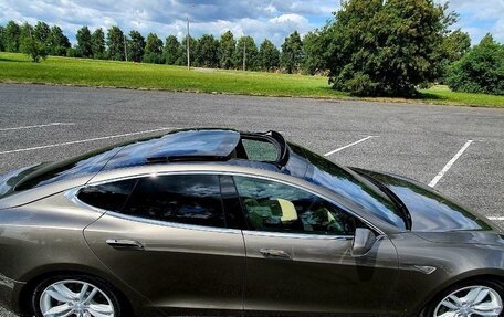 Tesla Model S I, 2015 год, 2 345 678 рублей, 17 фотография