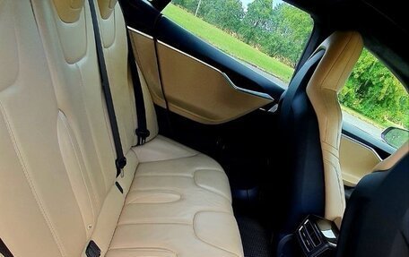 Tesla Model S I, 2015 год, 2 345 678 рублей, 28 фотография