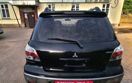 Mitsubishi Outlander III рестайлинг 3, 2008 год, 870 000 рублей, 11 фотография