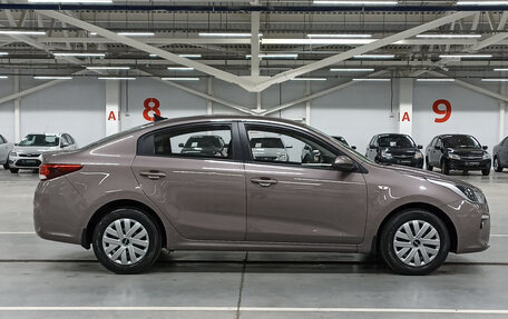 KIA Rio IV, 2018 год, 1 249 000 рублей, 8 фотография
