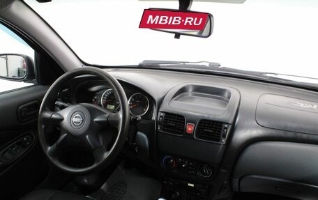 Nissan Almera, 2004 год, 230 000 рублей, 11 фотография