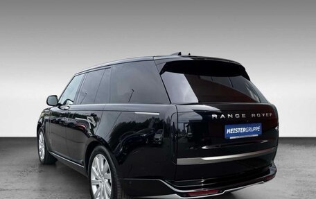 Land Rover Range Rover IV рестайлинг, 2022 год, 16 400 000 рублей, 2 фотография