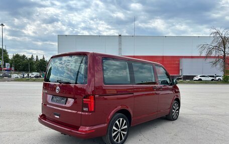 Volkswagen Multivan T6 рестайлинг, 2021 год, 6 400 000 рублей, 6 фотография