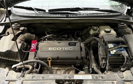 Chevrolet Cruze II, 2010 год, 750 000 рублей, 8 фотография