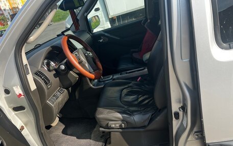 Nissan Pathfinder, 2005 год, 850 000 рублей, 5 фотография