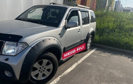 Nissan Pathfinder, 2005 год, 850 000 рублей, 19 фотография