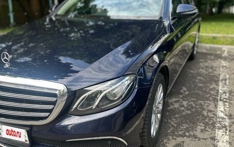 Mercedes-Benz E-Класс, 2016 год, 2 500 000 рублей, 15 фотография