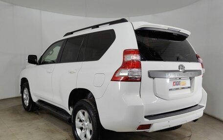 Toyota Land Cruiser Prado 150 рестайлинг 2, 2014 год, 2 950 000 рублей, 7 фотография