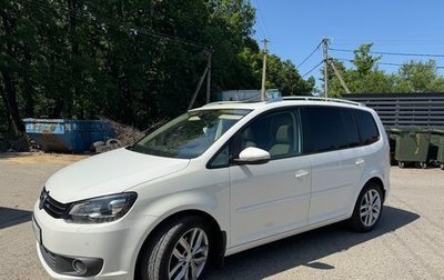 Volkswagen Touran III, 2011 год, 1 200 000 рублей, 1 фотография