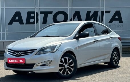 Hyundai Solaris II рестайлинг, 2015 год, 891 000 рублей, 1 фотография