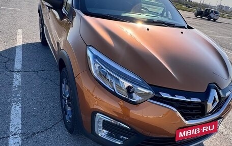 Renault Kaptur I рестайлинг, 2021 год, 1 700 000 рублей, 1 фотография