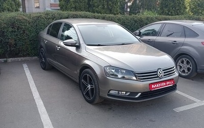Volkswagen Passat B7, 2013 год, 1 100 000 рублей, 1 фотография
