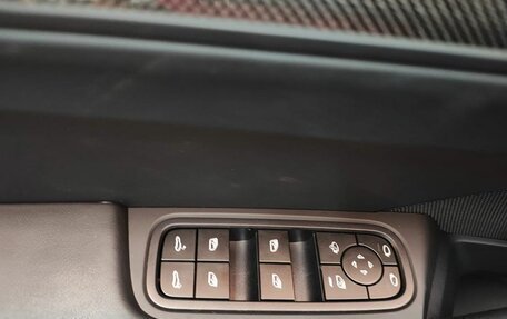Porsche Cayenne III, 2025 год, 29 000 000 рублей, 12 фотография