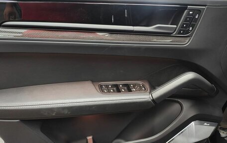 Porsche Cayenne III, 2025 год, 29 000 000 рублей, 11 фотография