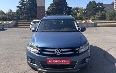 Volkswagen Tiguan I, 2011 год, 1 300 000 рублей, 2 фотография
