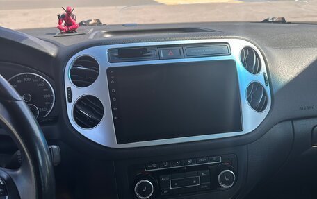 Volkswagen Tiguan I, 2011 год, 1 300 000 рублей, 16 фотография