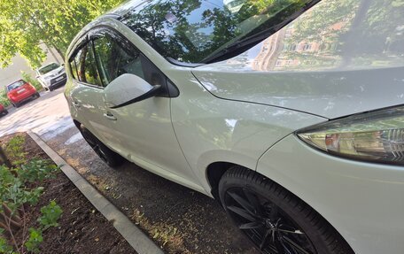 Renault Megane III, 2013 год, 900 000 рублей, 2 фотография