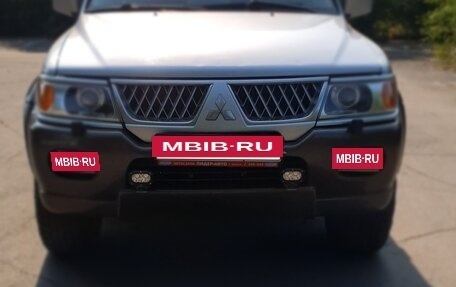 Mitsubishi Pajero Sport II рестайлинг, 2004 год, 1 100 000 рублей, 6 фотография