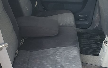 Mitsubishi Pajero Sport II рестайлинг, 2004 год, 1 100 000 рублей, 14 фотография