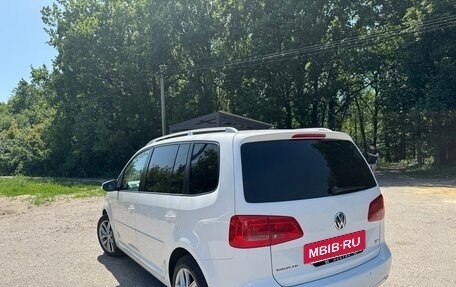 Volkswagen Touran III, 2011 год, 1 200 000 рублей, 5 фотография