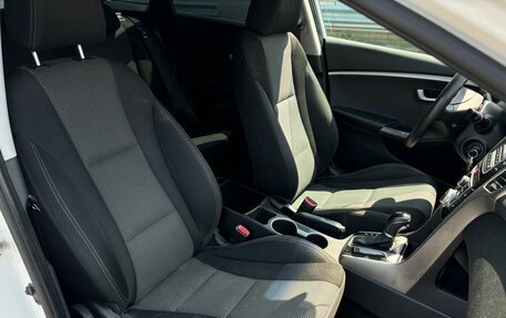 Hyundai i30 II рестайлинг, 2014 год, 997 000 рублей, 13 фотография
