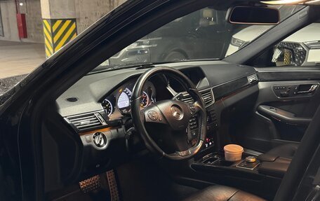 Mercedes-Benz E-Класс, 2011 год, 1 250 000 рублей, 9 фотография