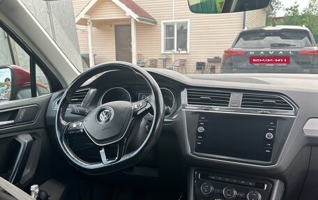 Volkswagen Tiguan II, 2019 год, 2 000 000 рублей, 10 фотография