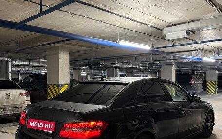 Mercedes-Benz E-Класс, 2011 год, 1 250 000 рублей, 6 фотография