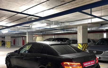 Mercedes-Benz E-Класс, 2011 год, 1 250 000 рублей, 3 фотография