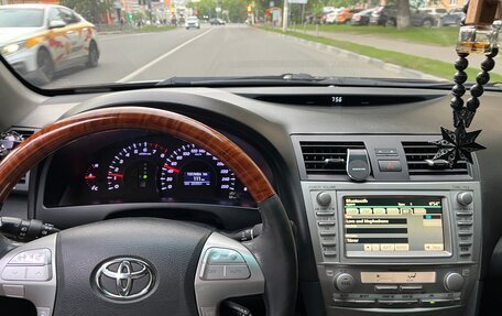 Toyota Camry, 2010 год, 1 380 000 рублей, 8 фотография