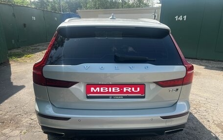 Volvo V60 Cross Country II, 2020 год, 3 990 000 рублей, 8 фотография