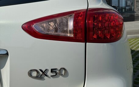 Infiniti QX50 I рестайлинг, 2013 год, 1 950 000 рублей, 4 фотография