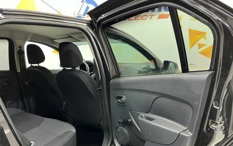 Renault Logan II, 2016 год, 695 000 рублей, 17 фотография