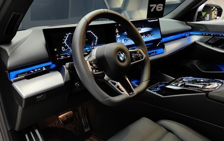 BMW 5 серия, 2024 год, 8 800 000 рублей, 18 фотография
