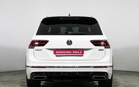 Volkswagen Tiguan II, 2020 год, 3 030 000 рублей, 6 фотография