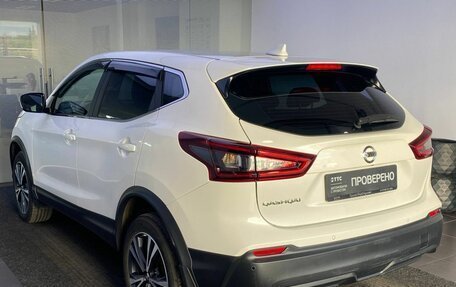 Nissan Qashqai, 2021 год, 2 100 000 рублей, 8 фотография