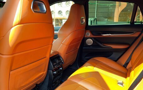 BMW X6 M, 2018 год, 4 800 000 рублей, 10 фотография