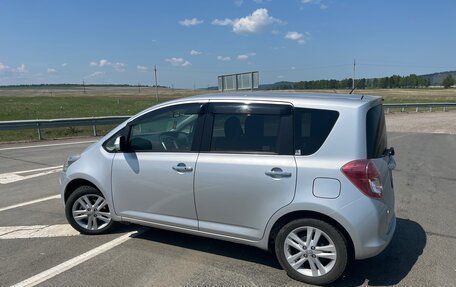 Toyota Ractis I, 2009 год, 800 000 рублей, 4 фотография