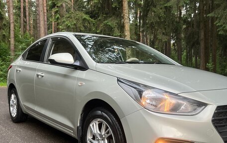 Hyundai Solaris II рестайлинг, 2019 год, 1 700 000 рублей, 2 фотография