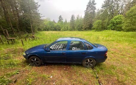 Opel Vectra B рестайлинг, 1996 год, 220 000 рублей, 4 фотография