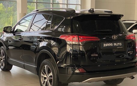 Toyota RAV4, 2016 год, 2 369 000 рублей, 5 фотография