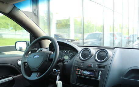 Ford Fiesta, 2007 год, 286 000 рублей, 6 фотография
