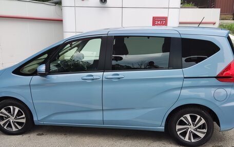 Honda Freed II, 2020 год, 2 000 000 рублей, 4 фотография