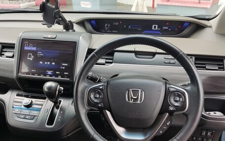 Honda Freed II, 2020 год, 2 000 000 рублей, 10 фотография