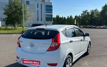 Hyundai Solaris II рестайлинг, 2013 год, 880 000 рублей, 9 фотография