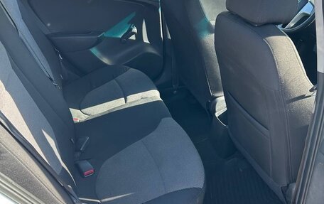 Hyundai Solaris II рестайлинг, 2013 год, 880 000 рублей, 21 фотография