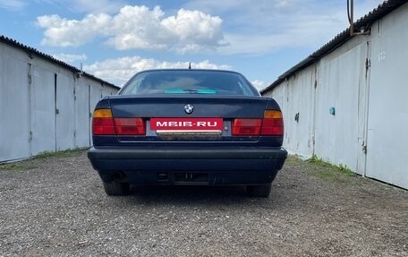 BMW 5 серия, 1990 год, 250 000 рублей, 9 фотография