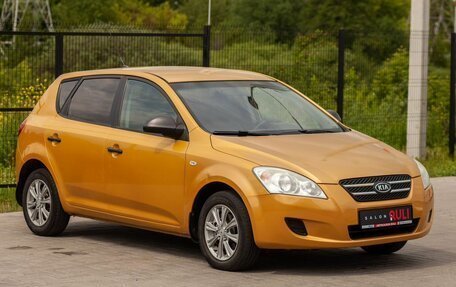 KIA cee'd I рестайлинг, 2009 год, 650 000 рублей, 3 фотография