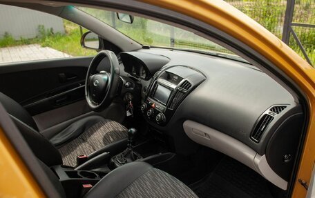 KIA cee'd I рестайлинг, 2009 год, 650 000 рублей, 20 фотография